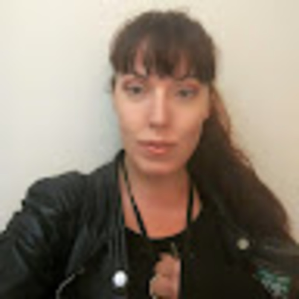 Meet your Posher, Tiffany